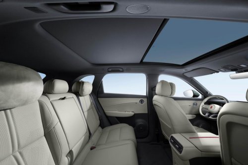 HS6已正式开启预售实力诠释家用车新标杆瓦力棋牌20万左右混动suv推荐！红旗(图6)